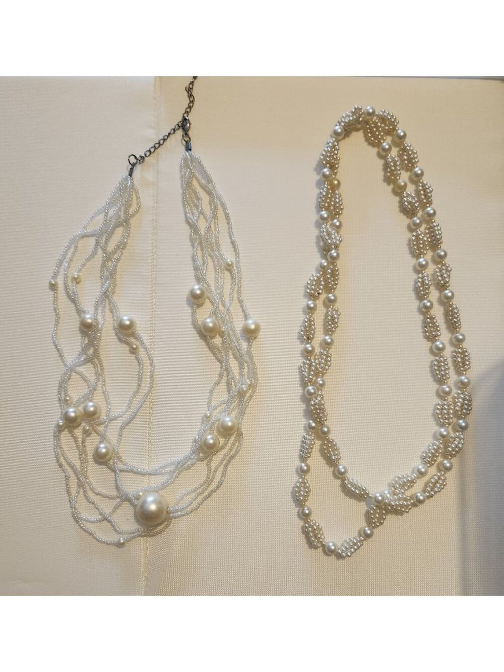 2- Classic Faux Pearl Beads Necklaces White
